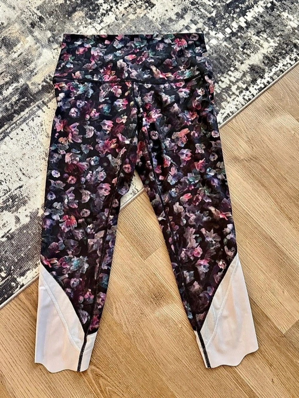 Lululemon Wunder Under Crop (Special Edition) Scallop Floral